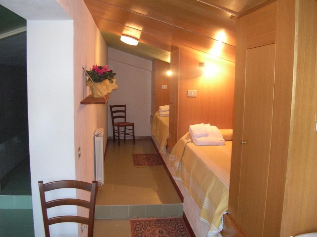 Agriturismo Le Pianore มอนเตสแปร์โตลิ ห้อง รูปภาพ